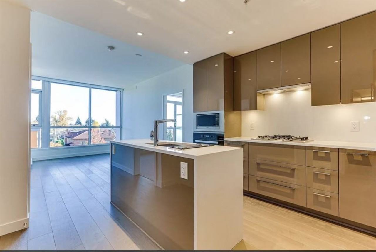 5200 Cambie Street - Photo 5 of 19