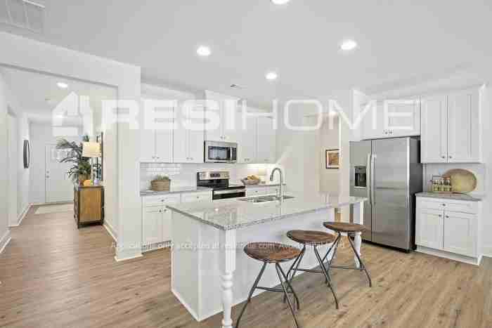 527 Soldiers Pathway - Photo 4 of 19