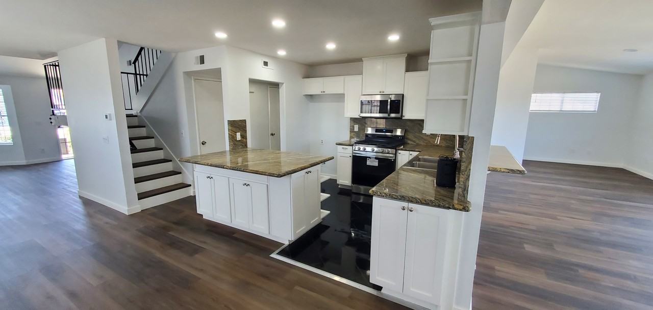 2886 Cagayan Ave #NA - Photo 4 of 15