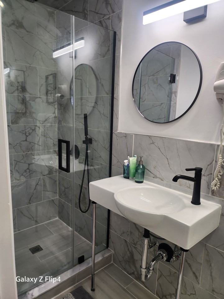 114 E Main St #2A - Photo 7 of 12