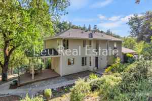 featured image of 6811 Beaver Pond Rd #NA