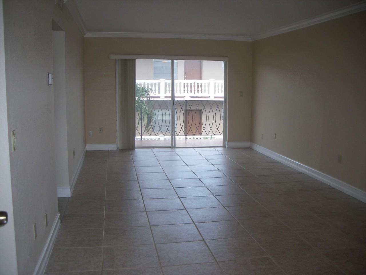633 S Royal Poinciana Blvd #328 - Photo 4 of 20