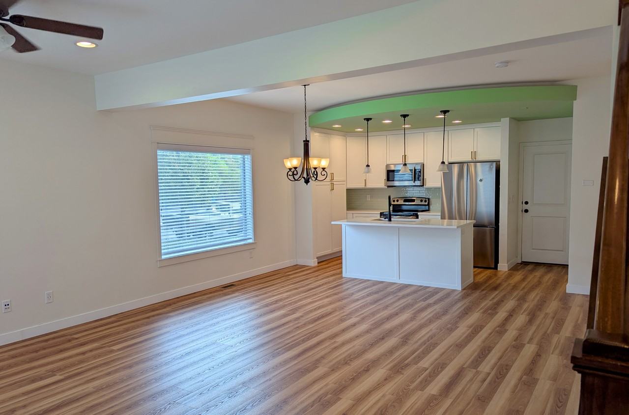 7514 S Lucca Ct - Photo 4 of 25