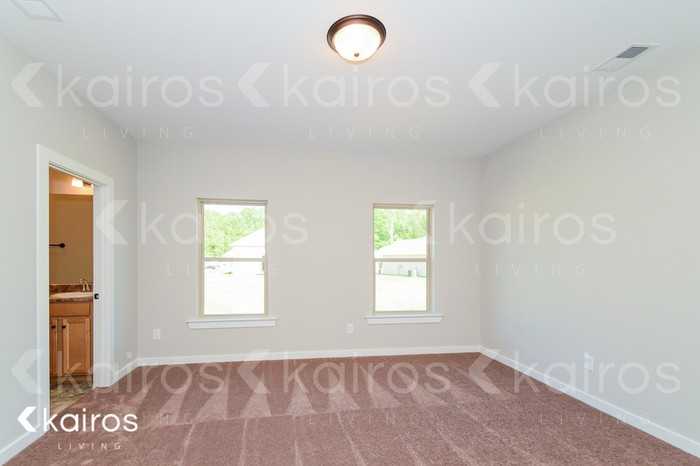 46 Hawk Ln - Photo 5 of 16