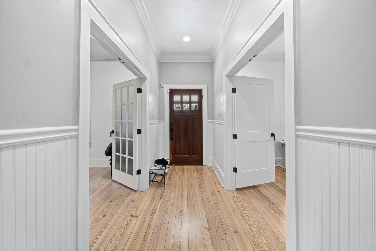 805 Antone St Nw #NA - Photo 2 of 29