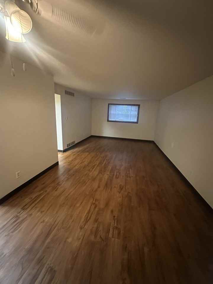 9744 5th St #4 - Photo 3 of 6