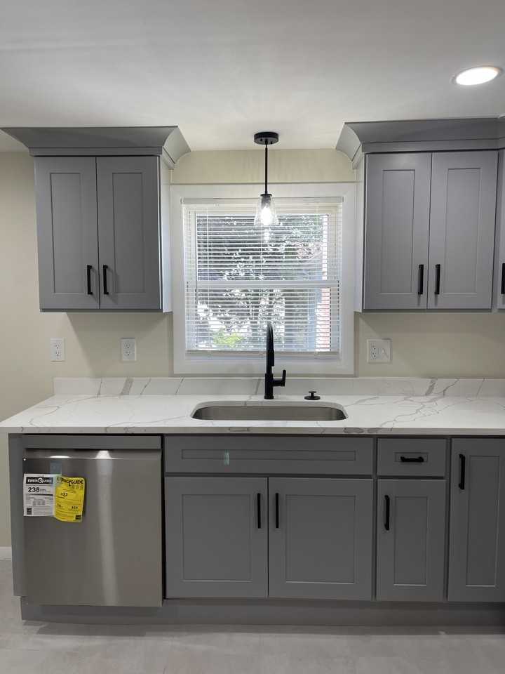 39 Fawndale Rd #2 - Photo 3 of 20