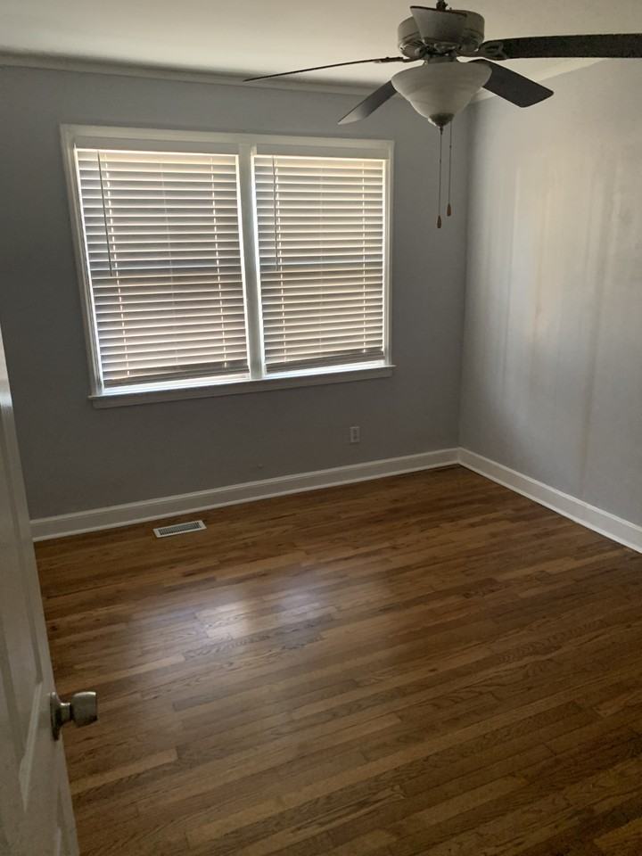 1915 Headland Dr #NA - Photo 7 of 10