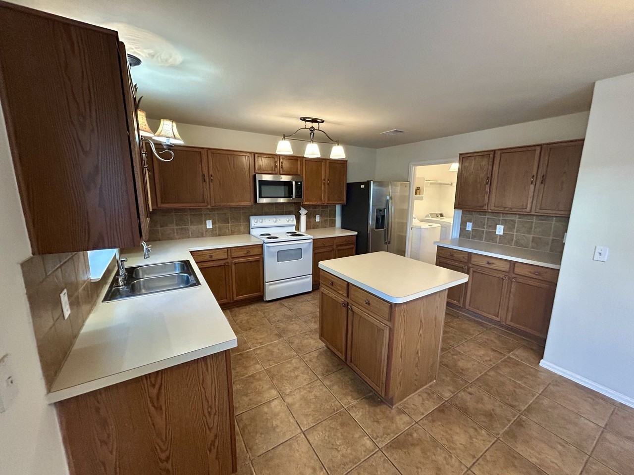 1305 Sunflower Ln #NA - Photo 7 of 27