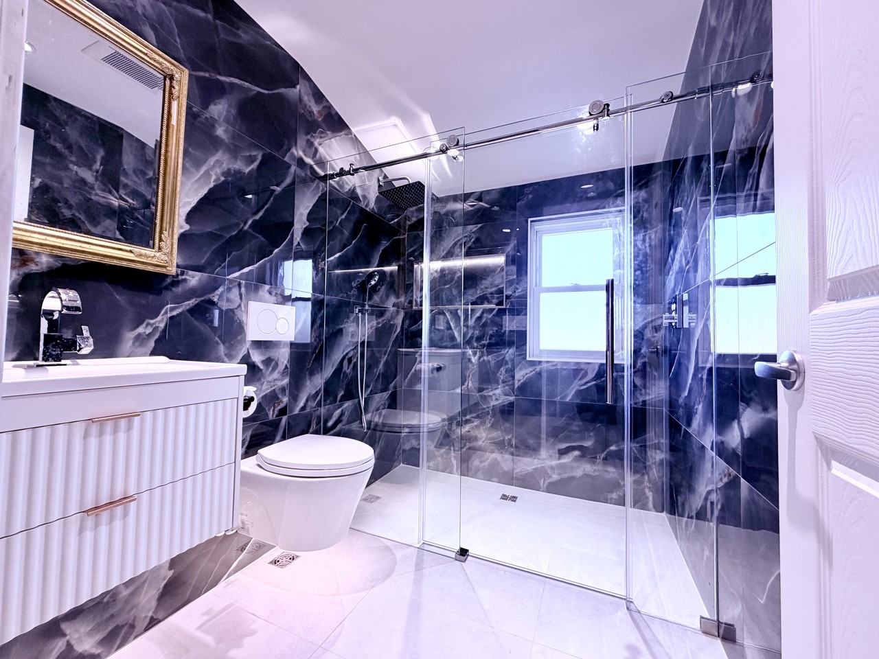 33 Homestead Pl #2ndFL - Photo 3 of 8