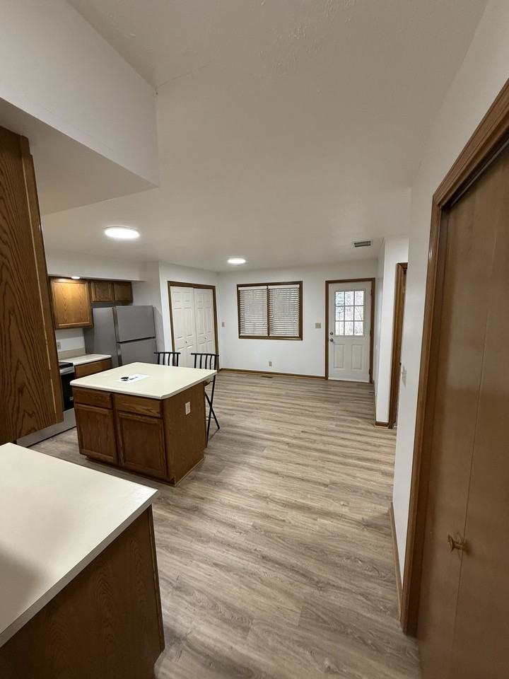 503 Apple Hill Way #503 - Photo 4 of 13