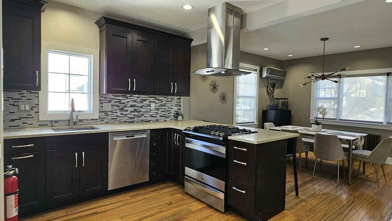 55 Lakeview St #NA - Photo 4 of 22