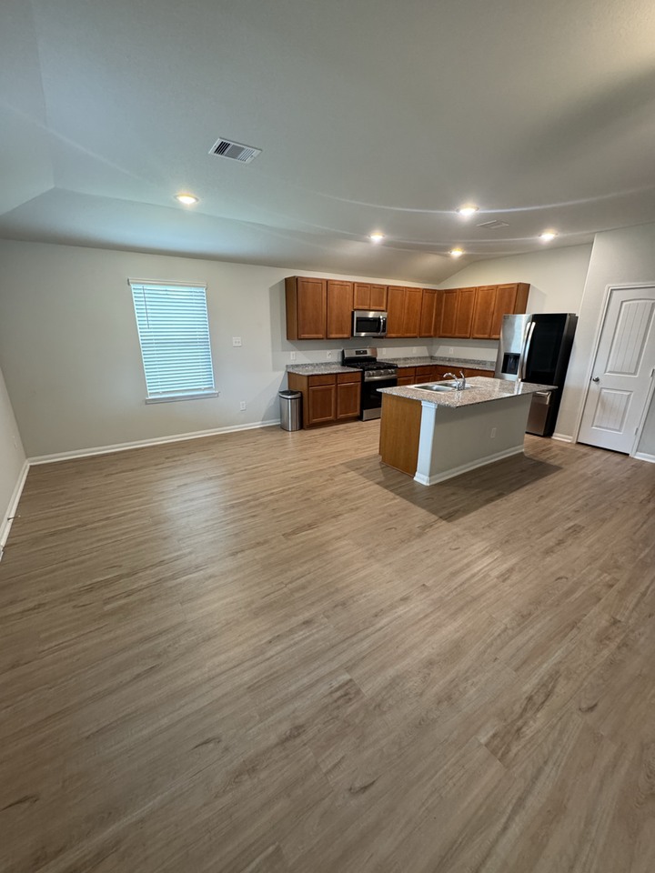 820 Clear Valley Ln #NA - Photo 6 of 15