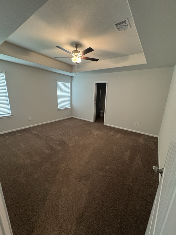 820 Clear Valley Ln #NA - Photo 7 of 15