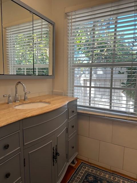 811 Ne 3rd St #NA - Photo 7 of 8