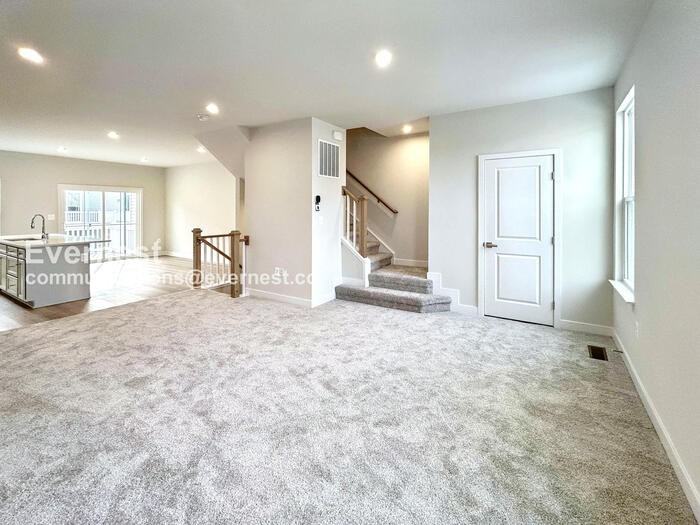 4539 Camfield Ln - Photo 5 of 26