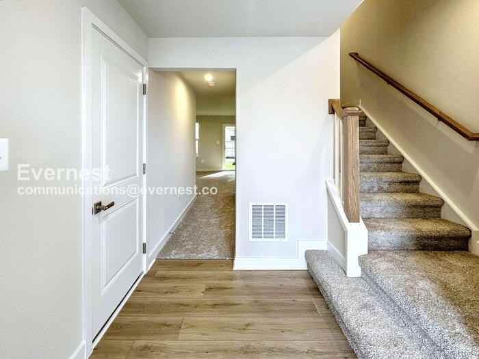 4539 Camfield Ln - Photo 7 of 26