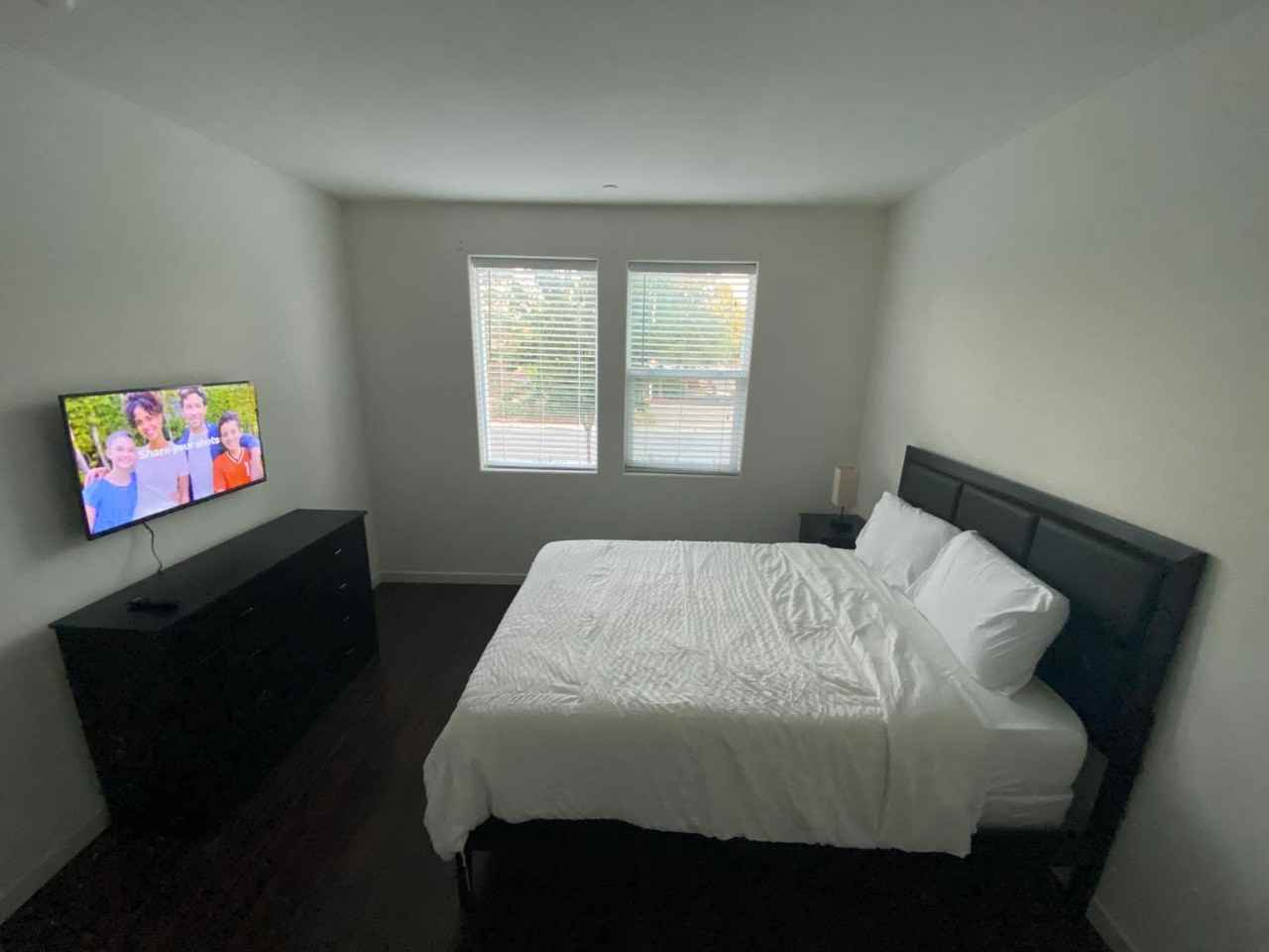 4111 Gloster Way - Photo 4 of 20