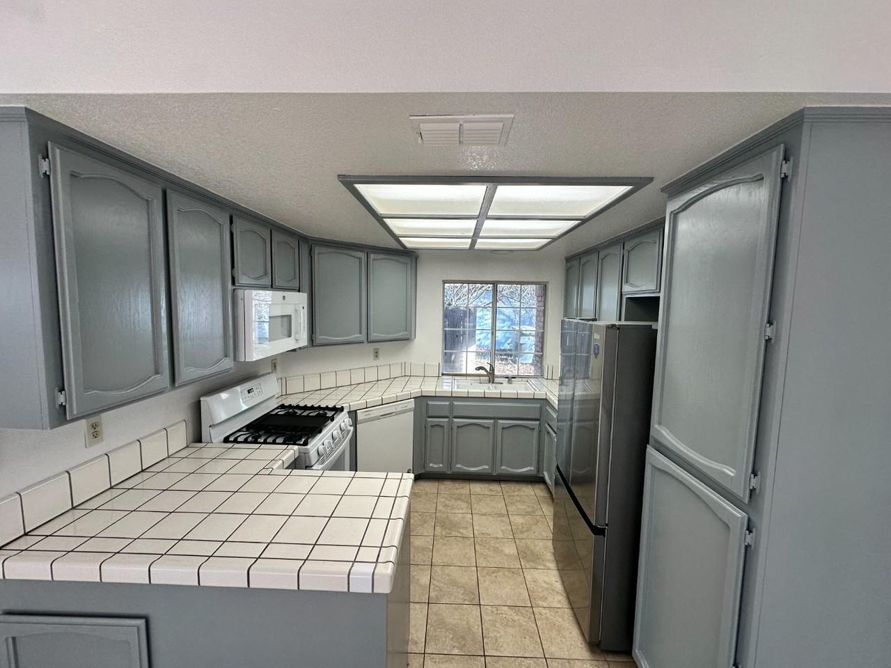 9251 Framton Ct - Photo 6 of 11