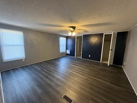 4 Corey Pl - Photo 3 of 13