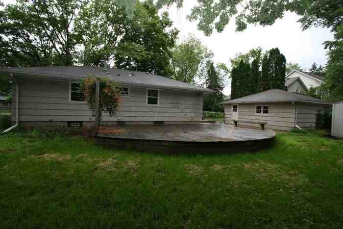 10615 Penn Ave S - Photo 3 of 22