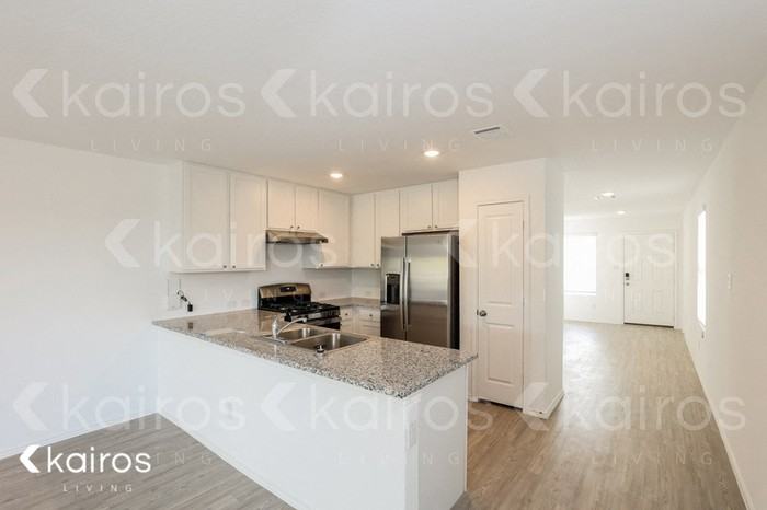 13827 Weir Pl - Photo 7 of 16