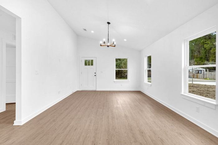972 W 9th St - Photo 3 of 22