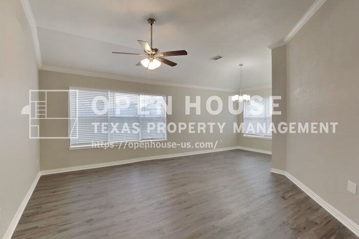 21011 Carmel Valley Dr - Photo 5 of 20