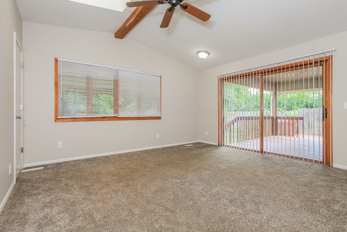 5215 Ponderosa Dr - Photo 7 of 12