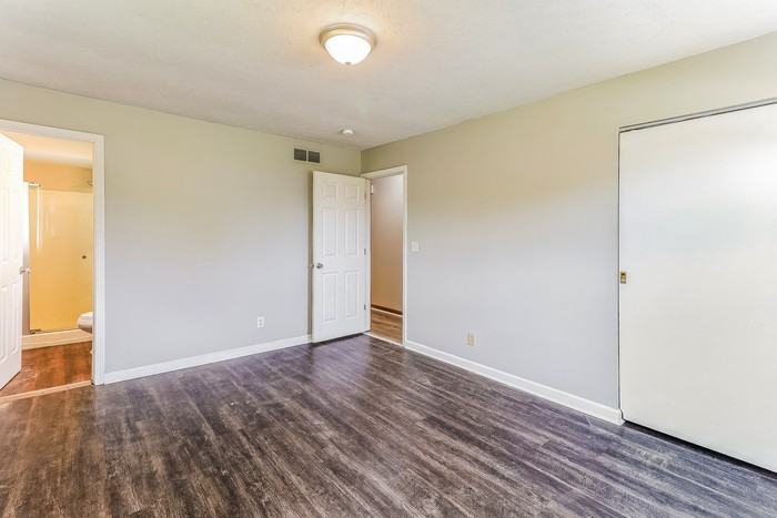 3606 Douglas Dr - Photo 6 of 12