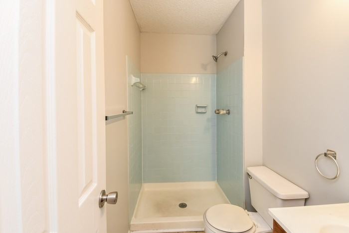 124 Raintree Dr - Photo 6 of 9