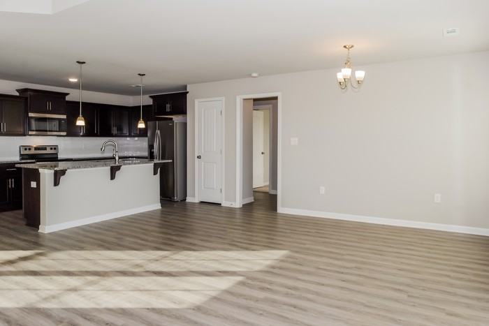 478 Carter Grove Rd - Photo 5 of 11