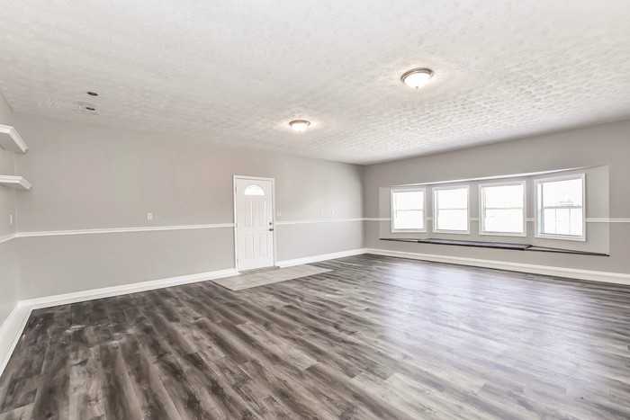 26843 Whitt St - Photo 6 of 12