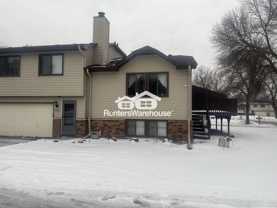 8792 N Maplebrook Cir - Photo 1 of 1