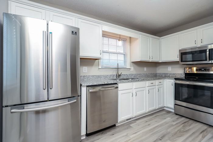 249 Cranklen Cir - Photo 5 of 10