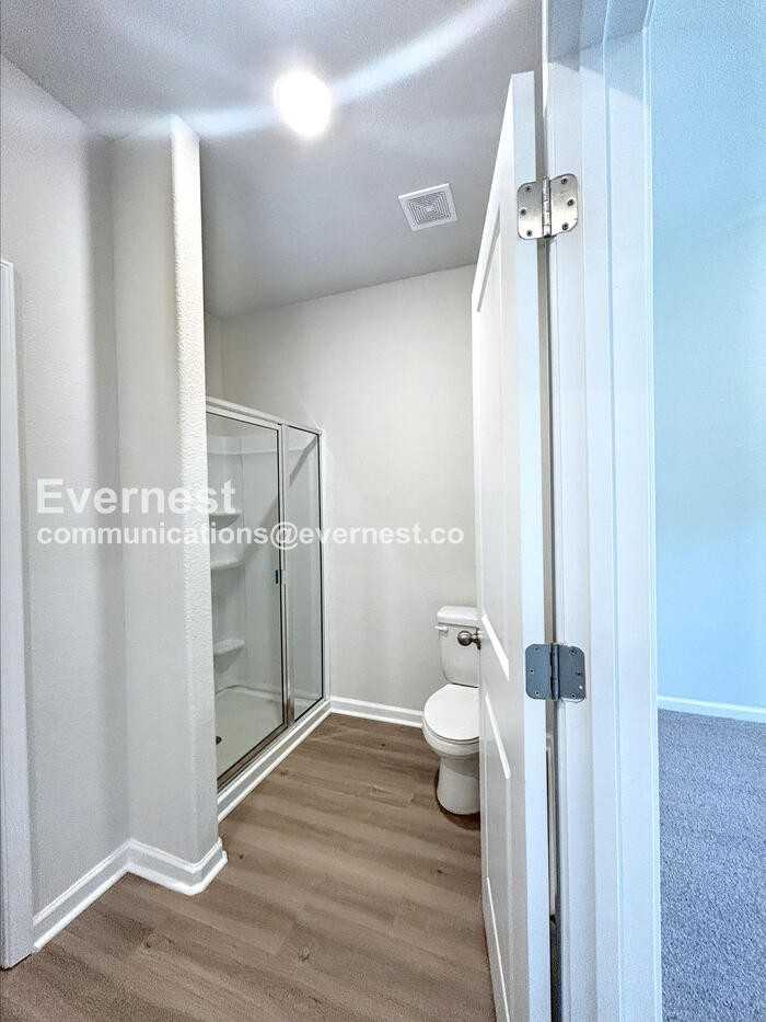 209 Aniston Ln - Photo 5 of 15