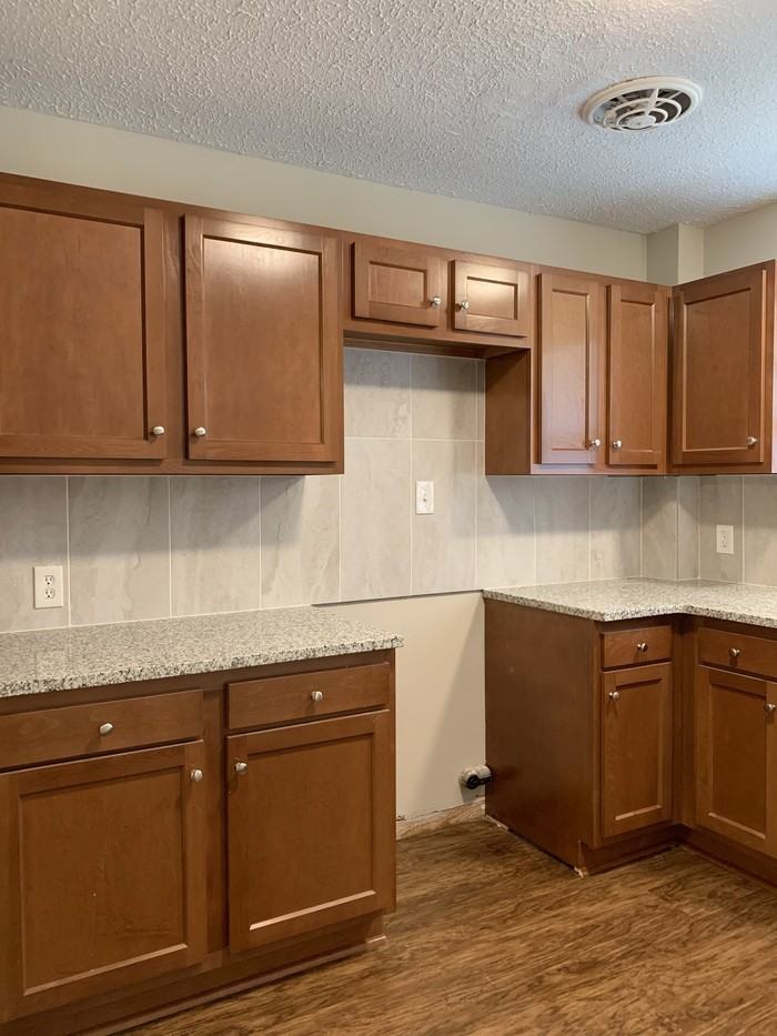 6236 Autlan Dr - Photo 7 of 17