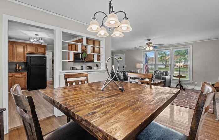 711 Indigo Ave - Photo 5 of 19