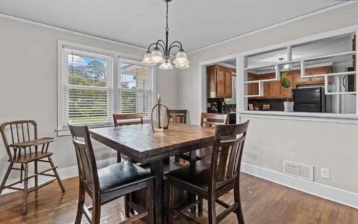 711 Indigo Ave - Photo 6 of 19