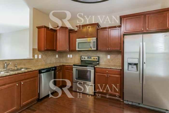 3948 Shasta Cir - Photo 7 of 16