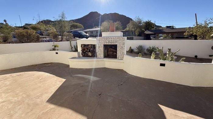 1510 E Sunnyslope Ln - Photo 7 of 26