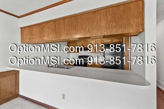 3703 Ne 72nd St - Photo 2 of 21