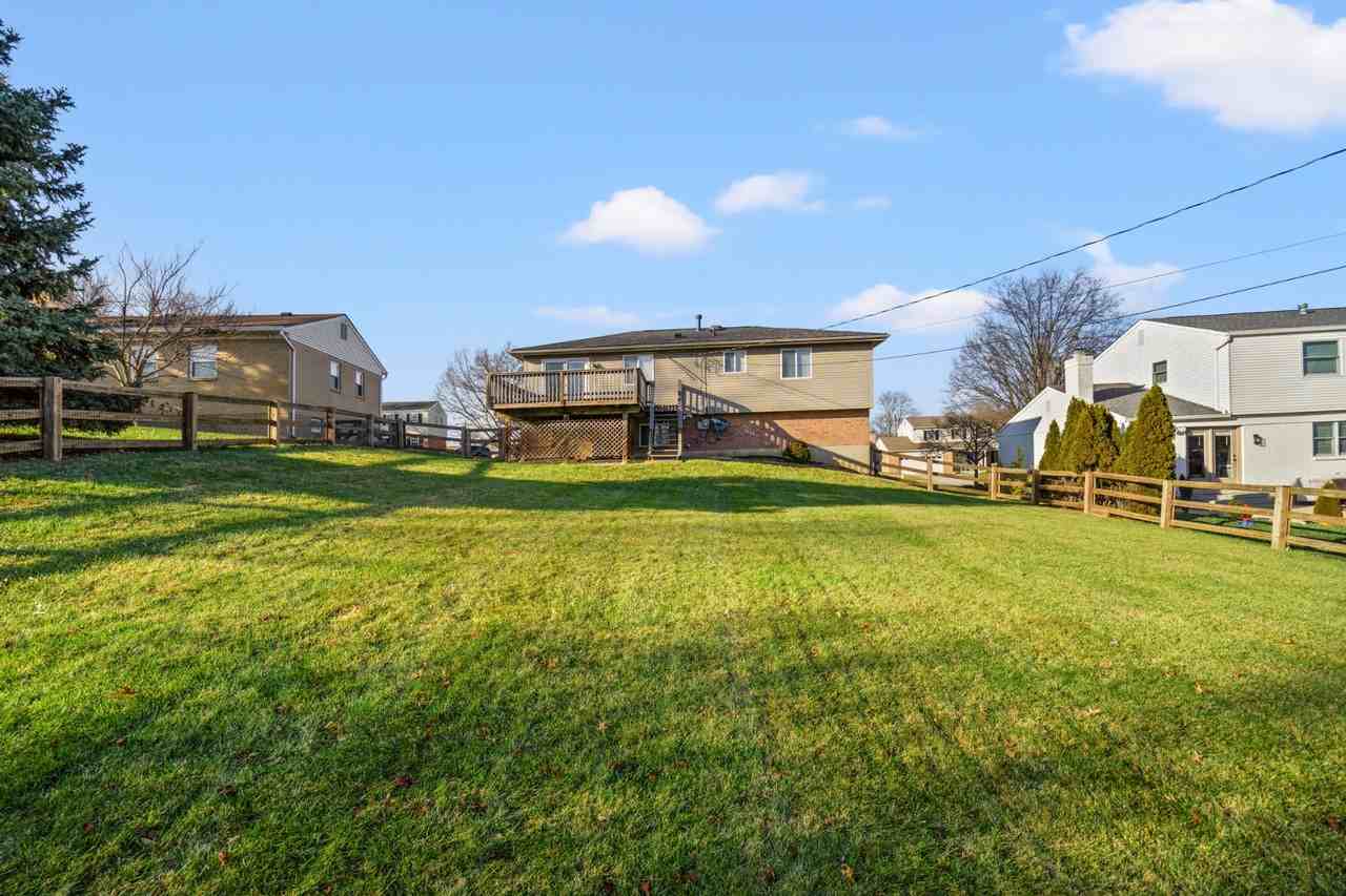 2829 University Cir - Photo 3 of 20