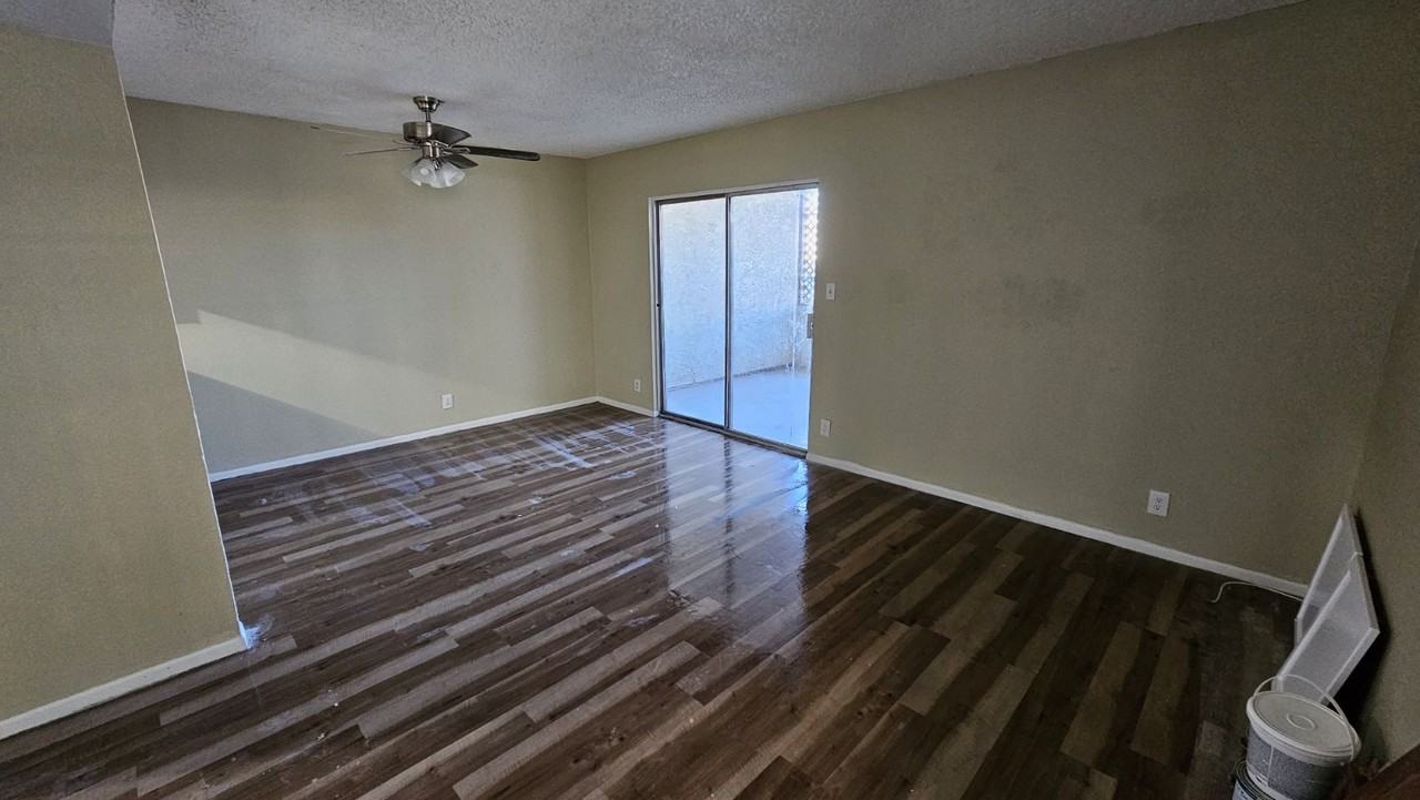 1938 N Spring #101 - Photo 2 of 3