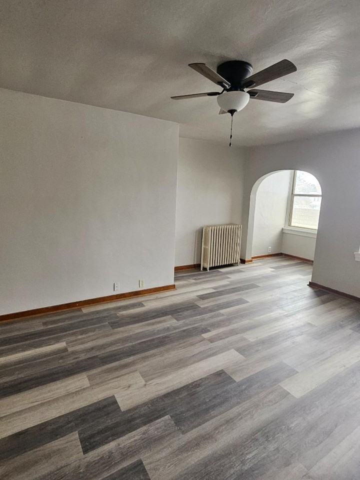 1525 University Ave - Photo 7 of 28