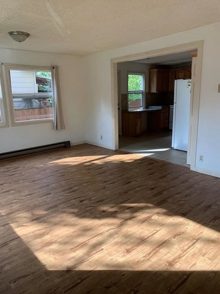 9660 N Central St #NA - Photo 2 of 8