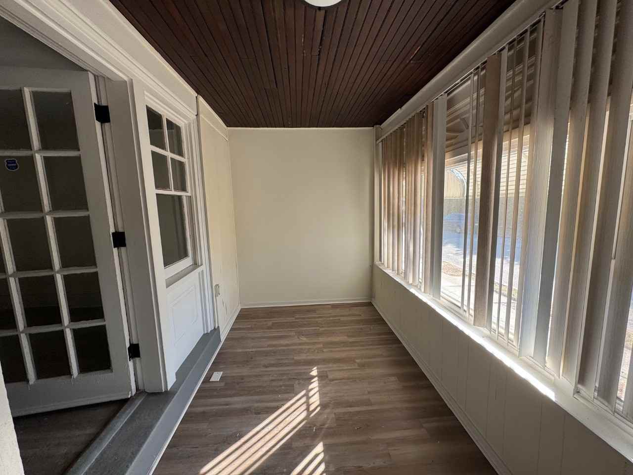 1013 Concord Ave - Photo 3 of 20