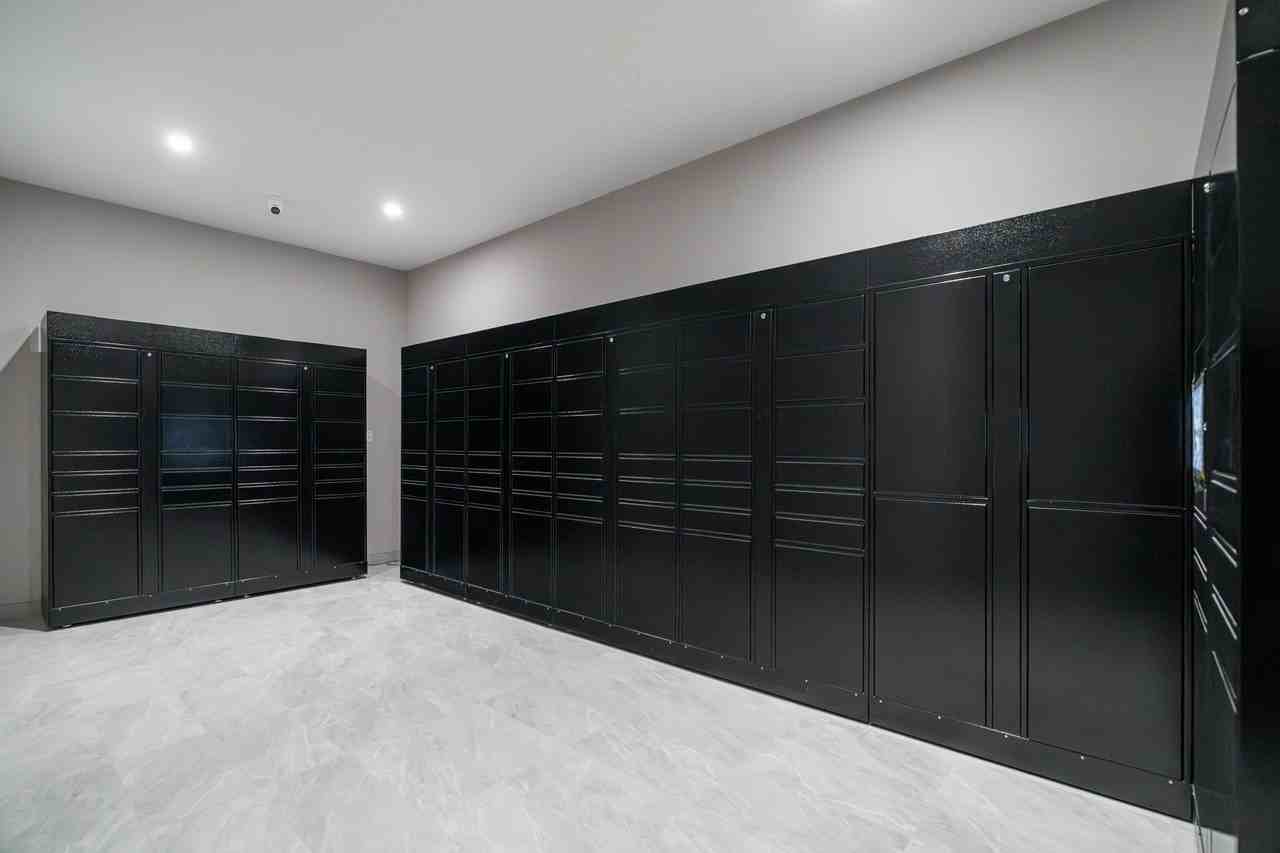 Eglinton Ave E & Don Mills Rd. #1511 - Photo 6 of 24