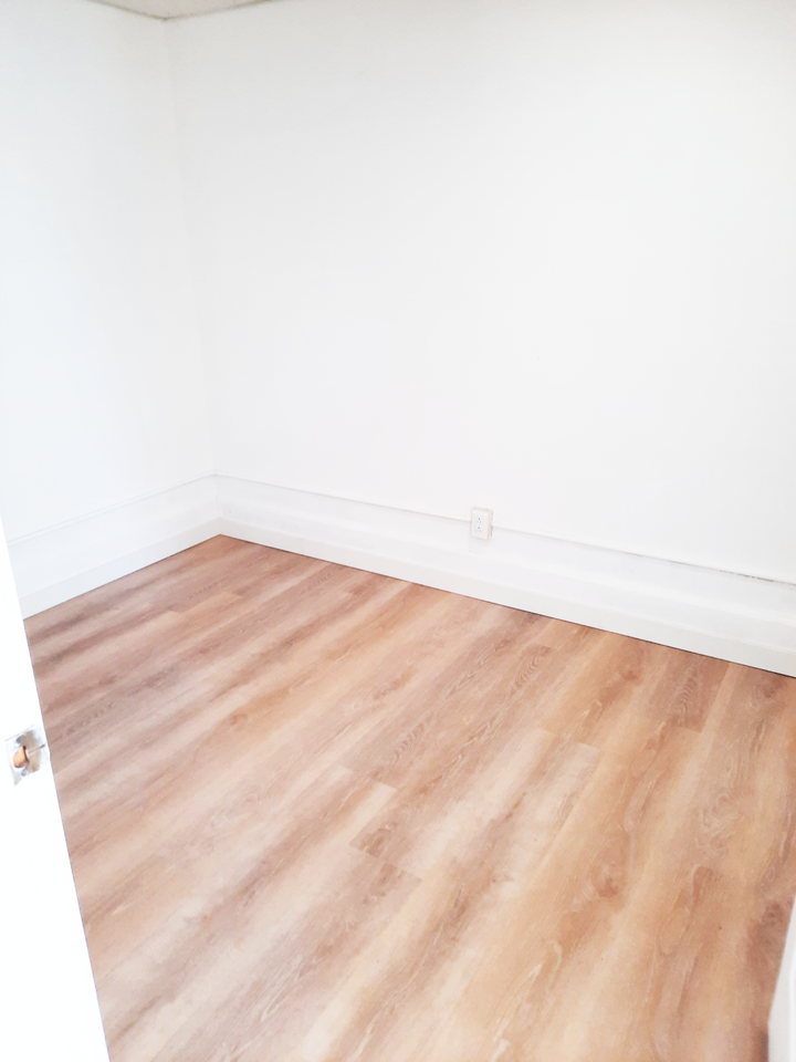 435 N Bellinger St #207 - Photo 5 of 9