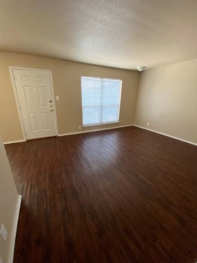 6760 Calmont Ave #215 - Photo 4 of 19